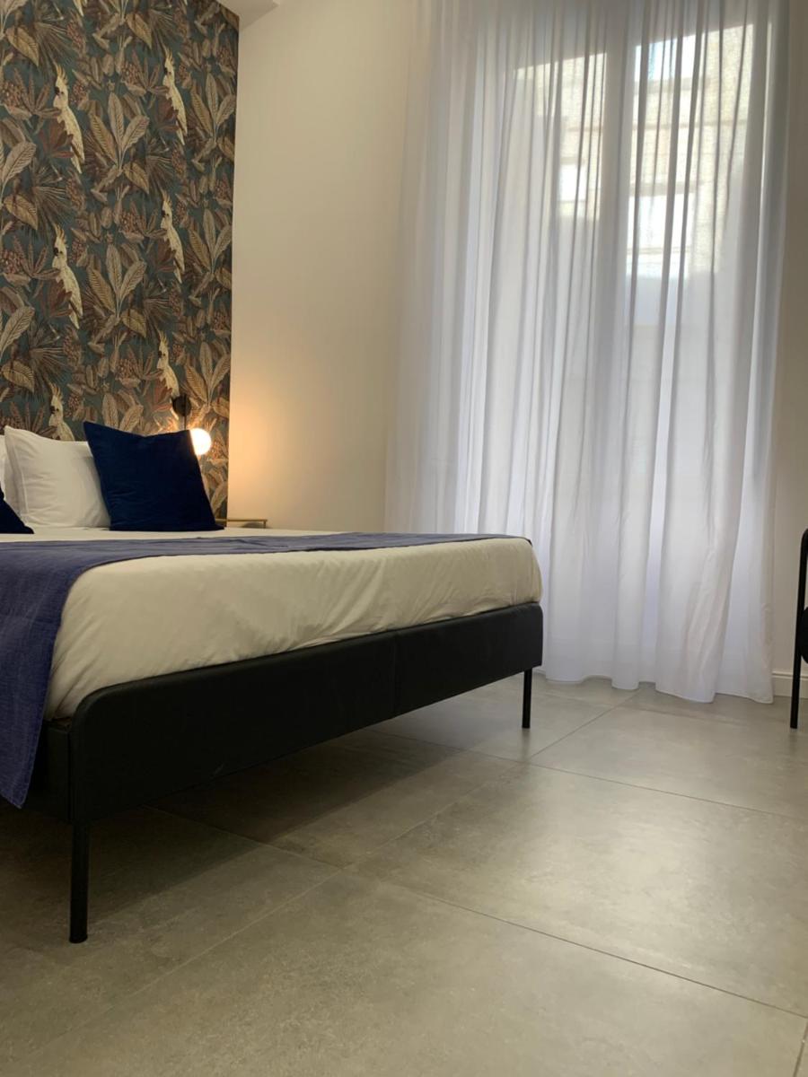Sellaria4 Guest House - Housity