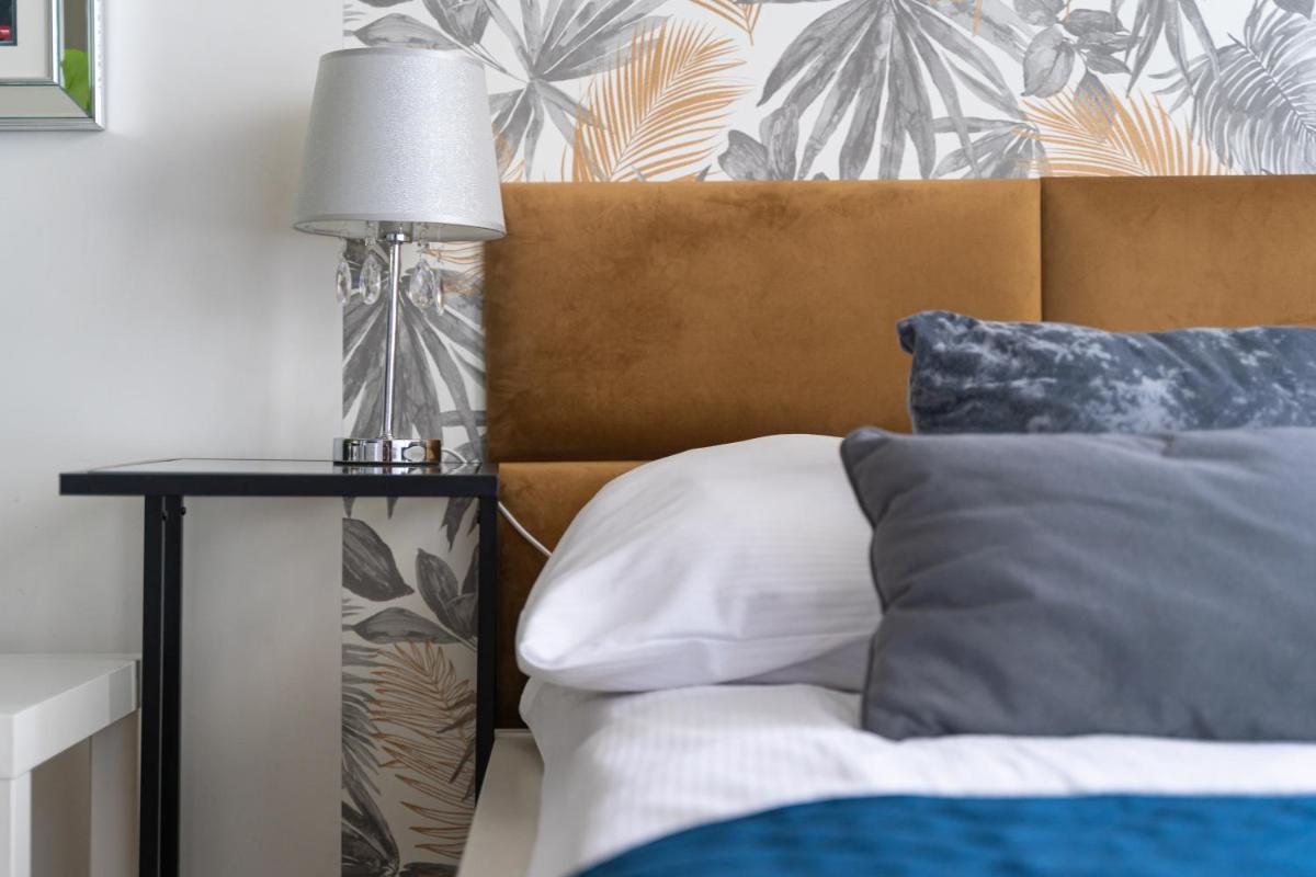 EXCLUSIVE Nautica Apartments - Housity