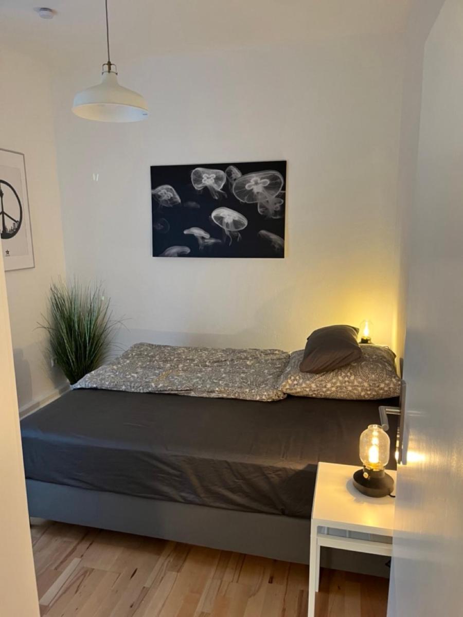 Harry`s Oberkassel - Housity