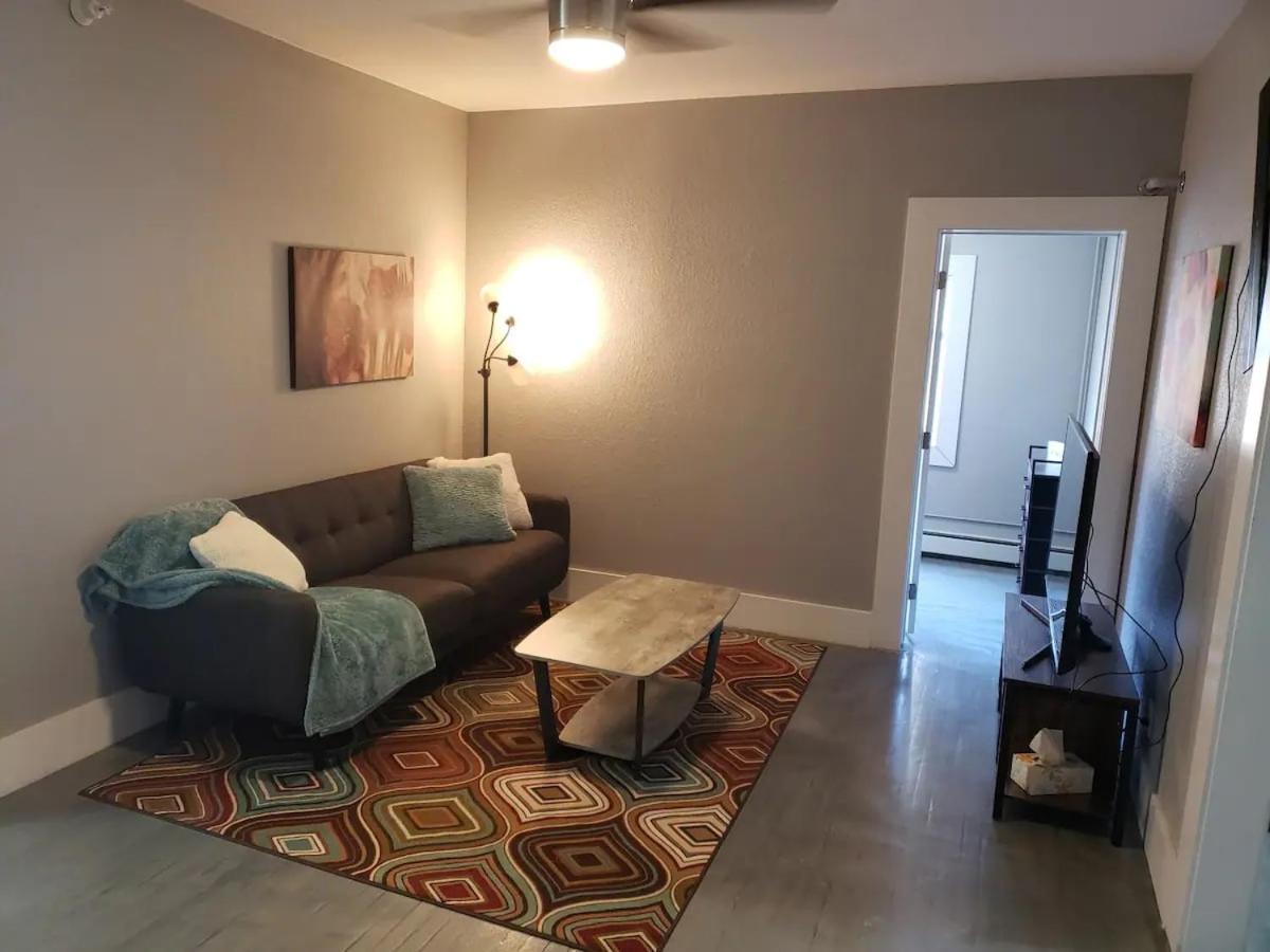 Cute 2 bedroom apartment in historic neighborhood - Housity
