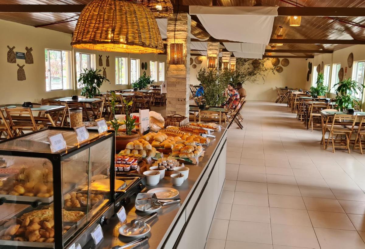 Suitetrails - Arena Carneiros Hotel by AFT