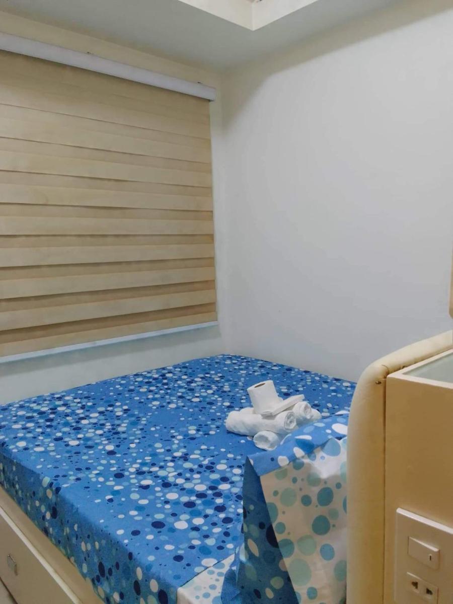 Ronnzel staycation in Jazz Residence Makati - Housity