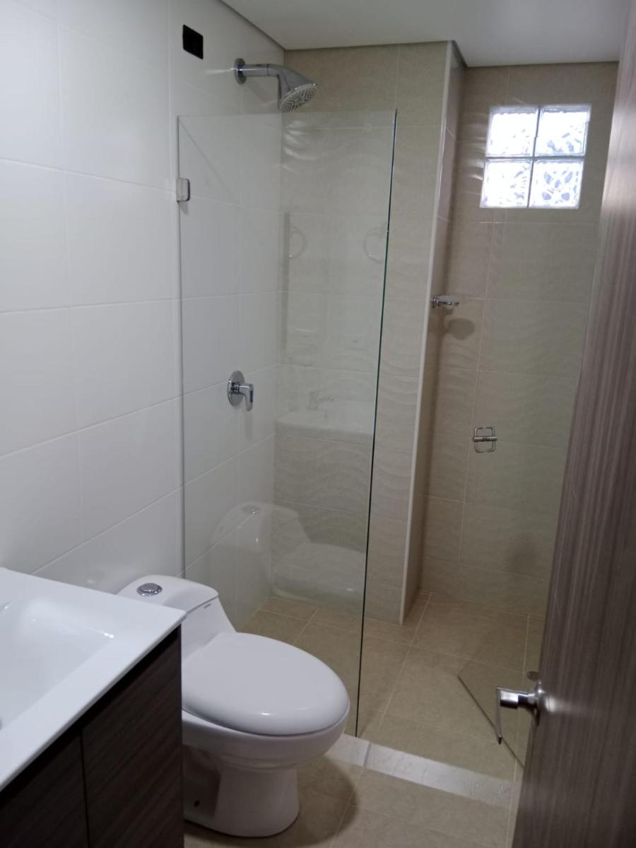 Suitetrails - Aparta Suite Plaza Premium by Tourism Yossa