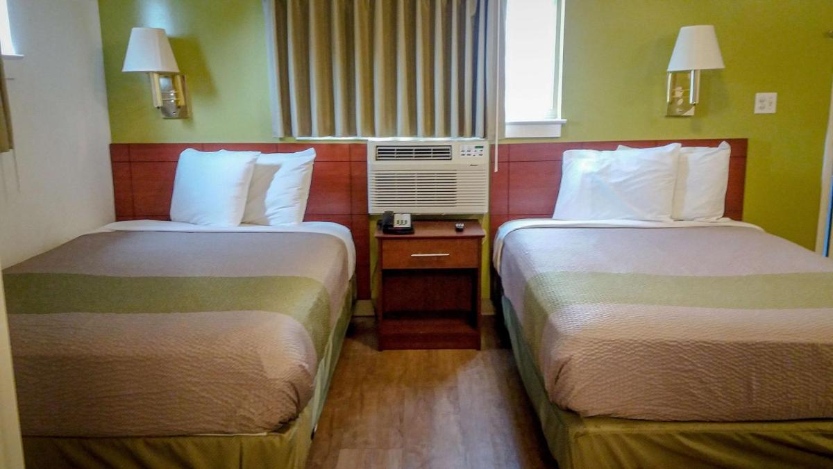 Motel 6-Greensboro, NC - I-40 - Housity