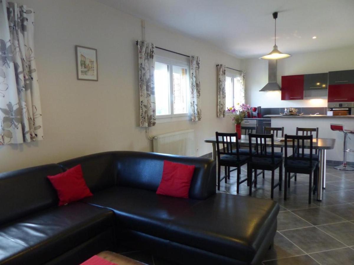 Gîte indépendant avec piscine, proche forêt et étang, parking, tennis et minigolf - FR-1-489-139 - Housity