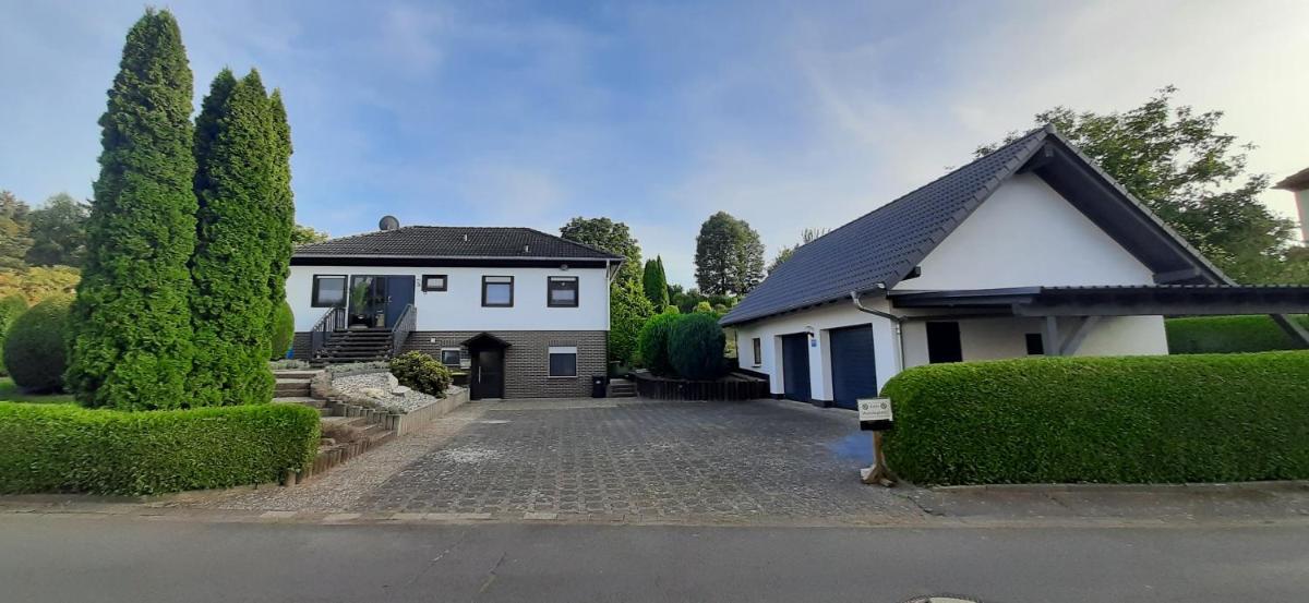 Kellerwaldturm Apart-Room - Housity