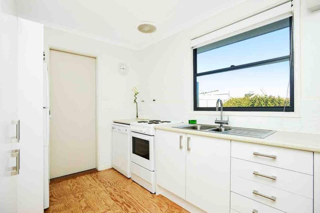Shaka Retreat Pet friendly Free WIFI - Housity