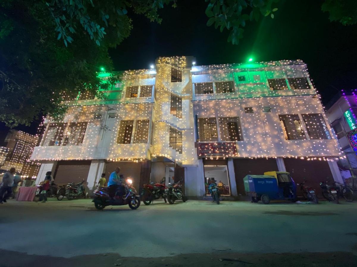 Hotel & Lodge Pankajini - Housity