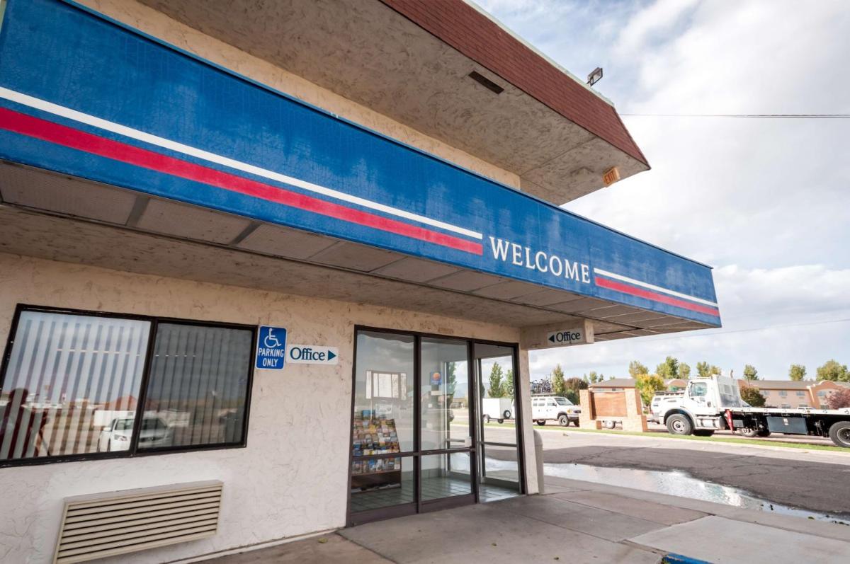 Motel 6-Green River, UT - Housity