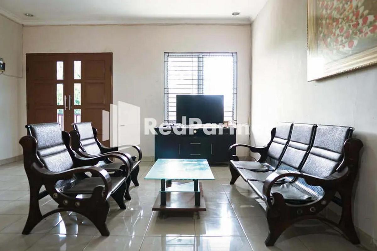 Karawaci Victory Homestay Mitra RedDoorz - Housity