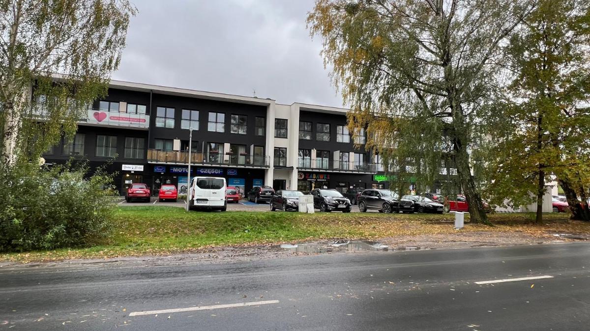 Granatowy Apartament - Housity