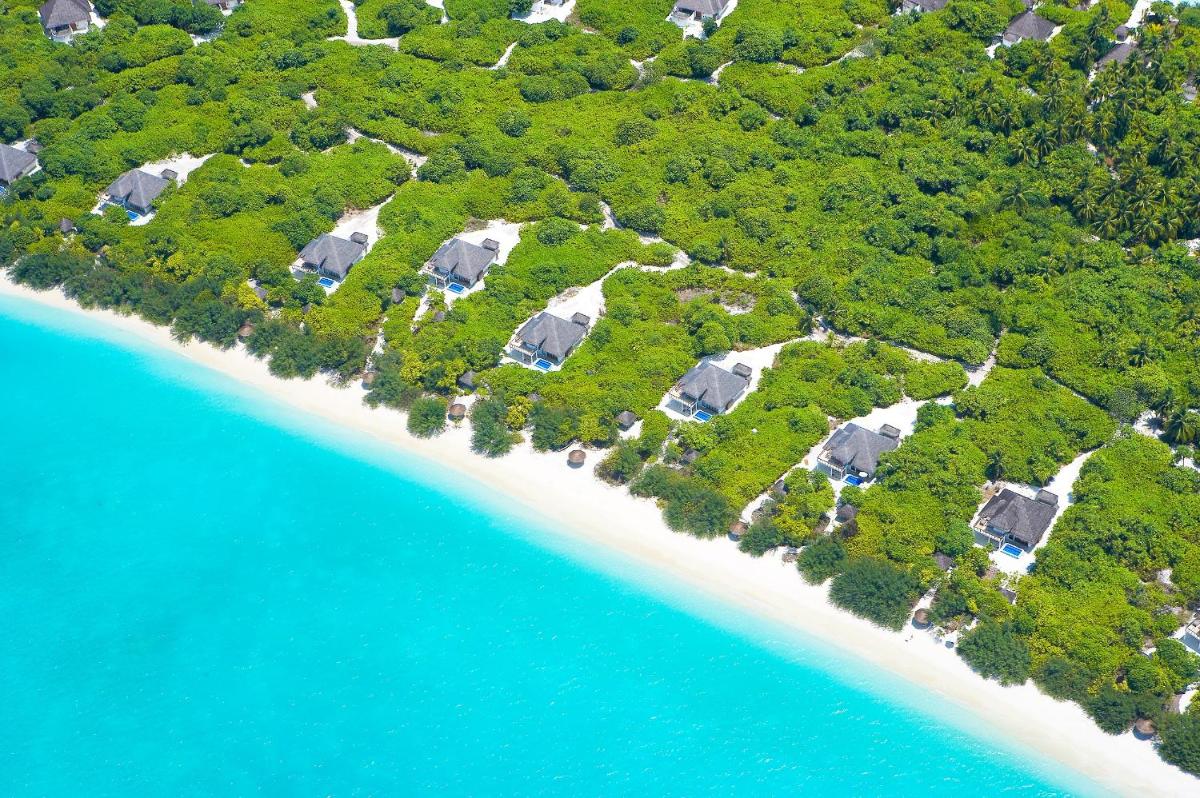 Hideaway Beach Resort & Spa - Housity