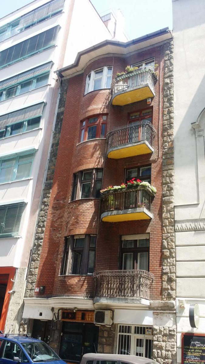 Buda Trió Apartments - Housity