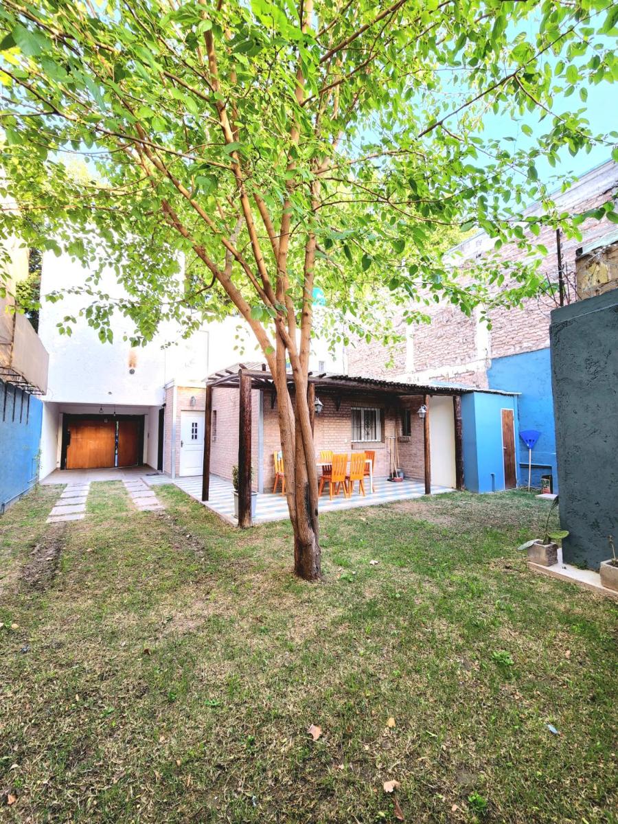 Modern house with garden close to Arístides - Housity