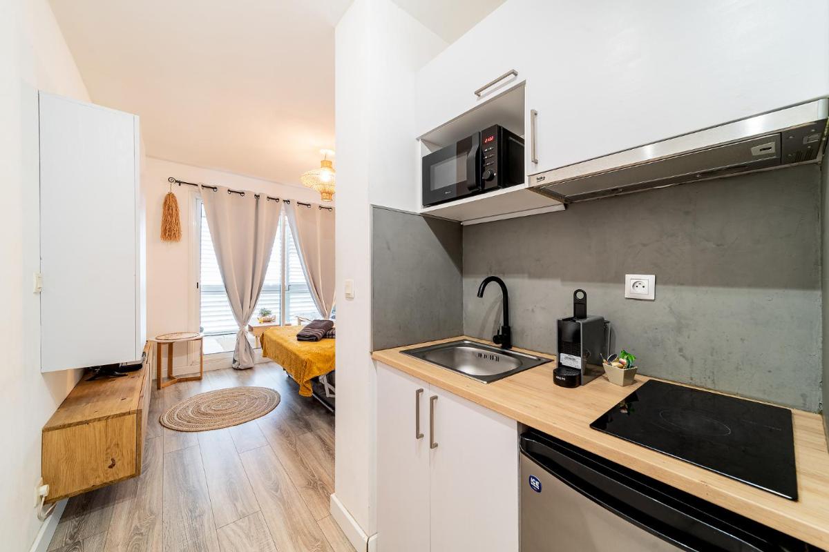 LE PHILIBERT - St Denis centre, studio belle varangue - Housity