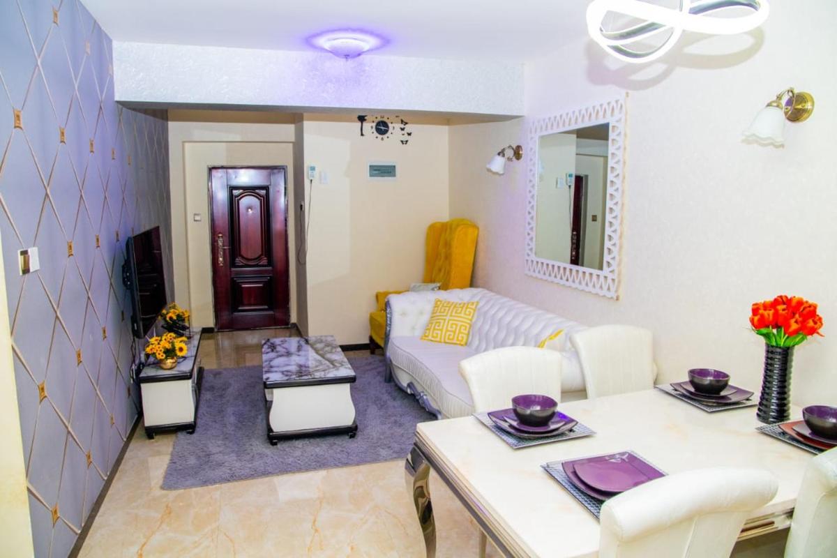 Lux Suites Marcus Budget Apartments - Housity