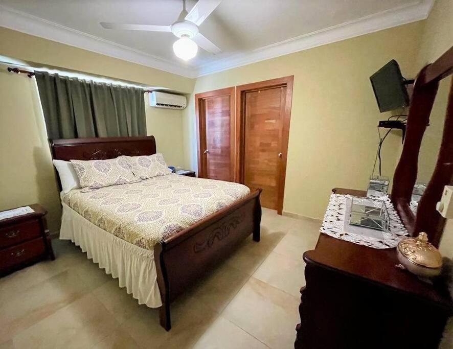 Suitetrails - Spacious and Cozy apartment in the City