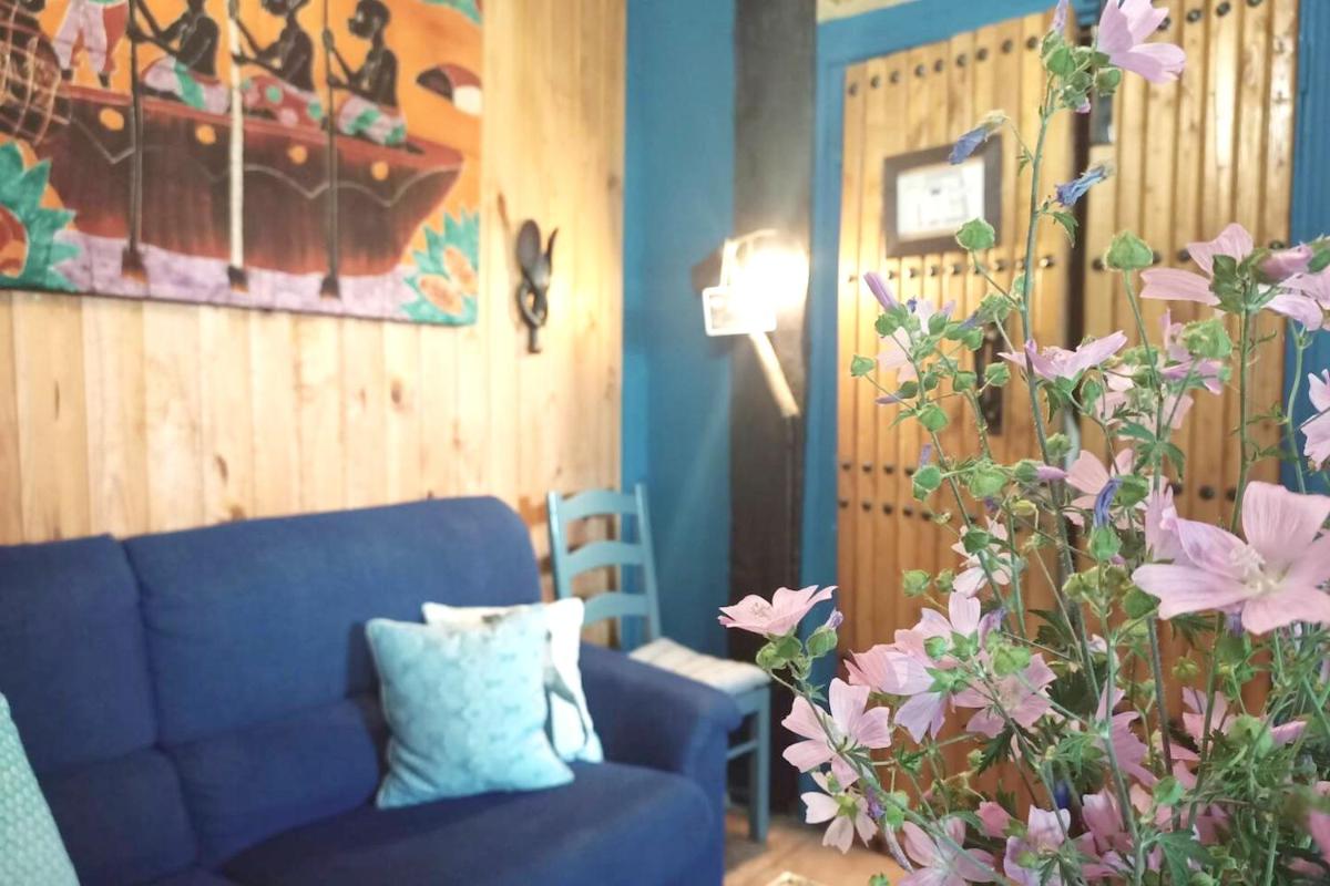 One bedroom appartement with balcony and wifi at Segura de Toro - Housity