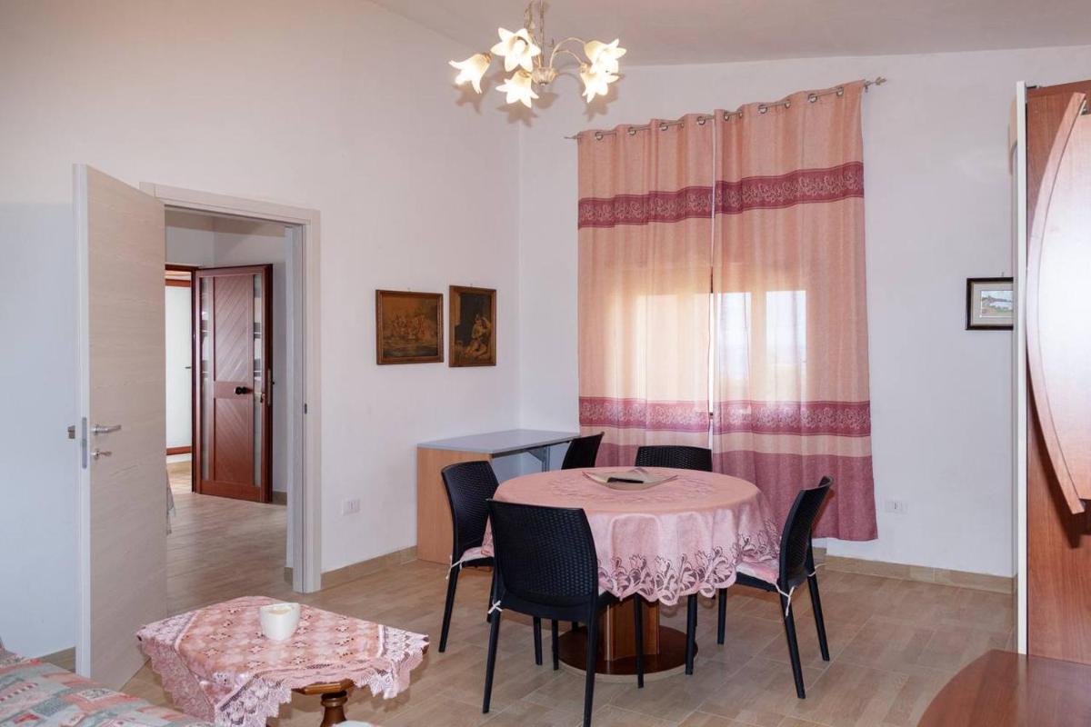 Attico con terrazzo - Housity