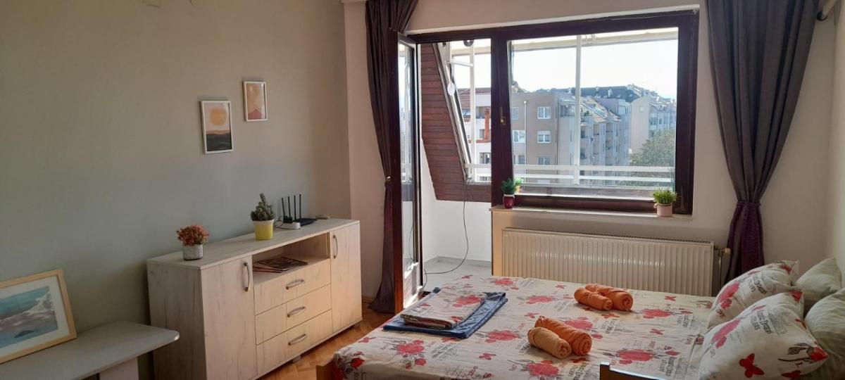 Hann Apartments - Housity