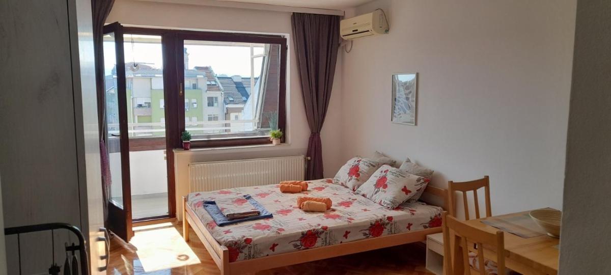Hann Apartments - Housity