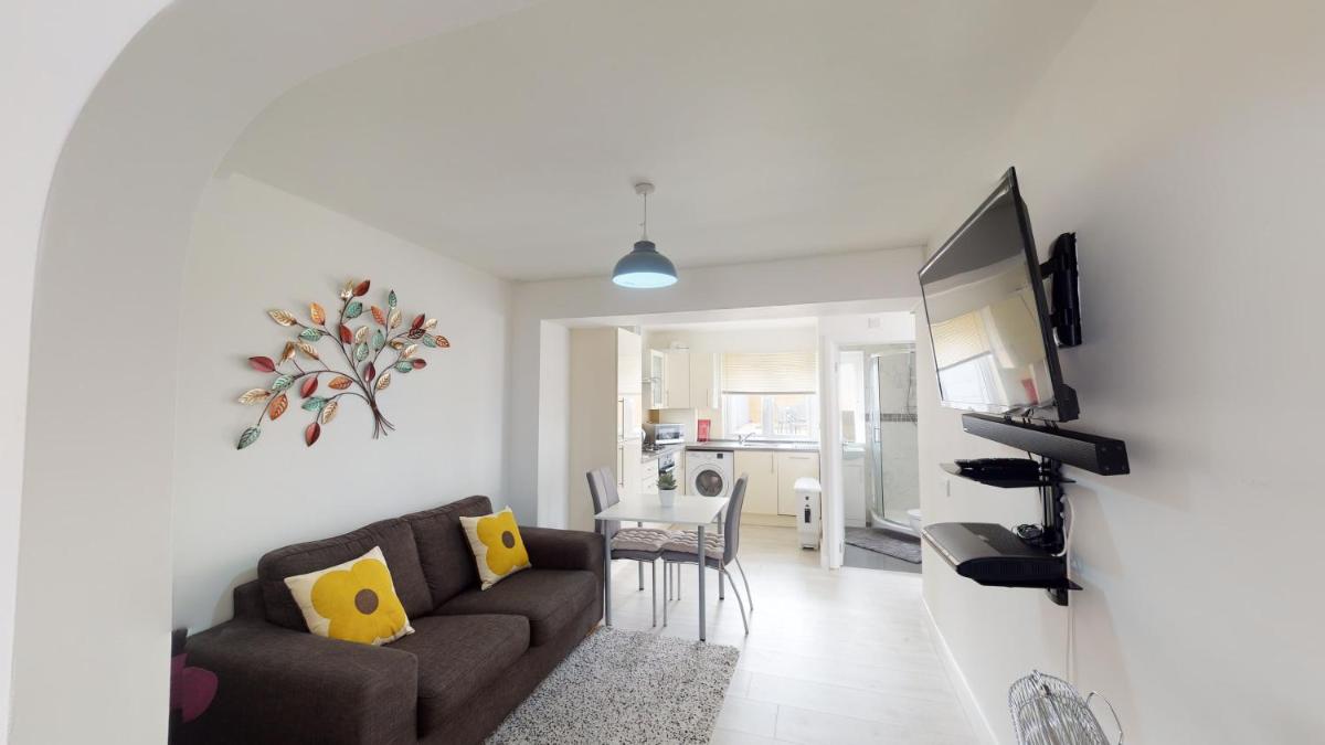 Symons House - Housity