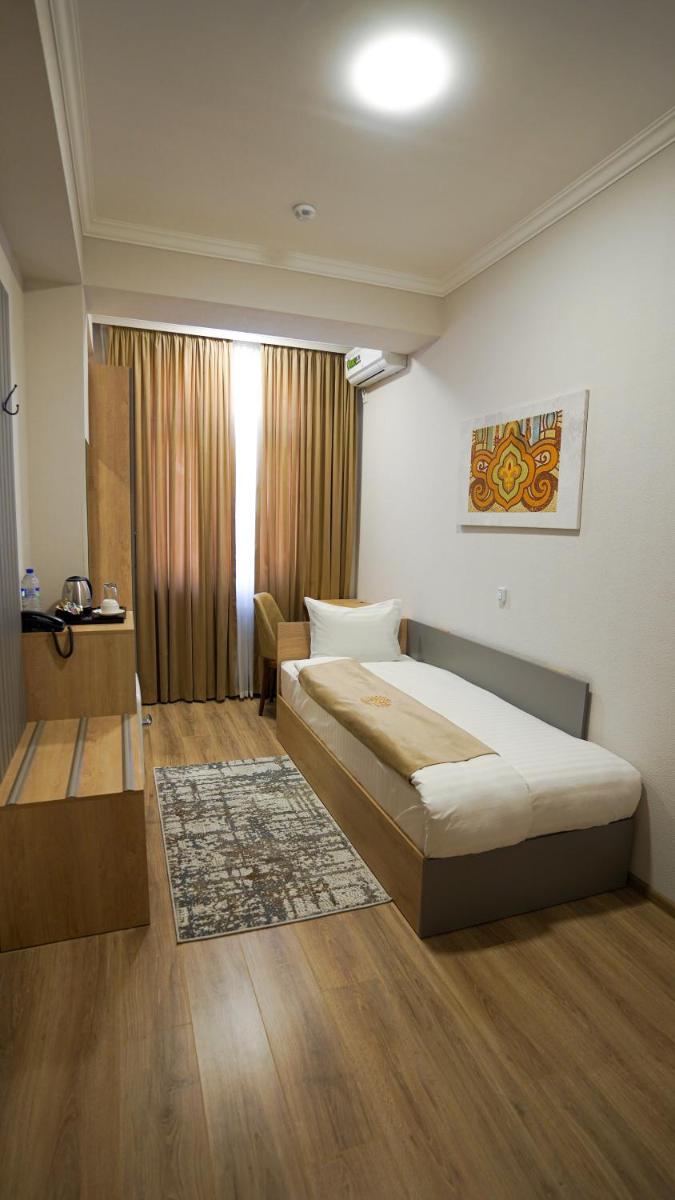Almalyk Plaza Hotel - Hizvo