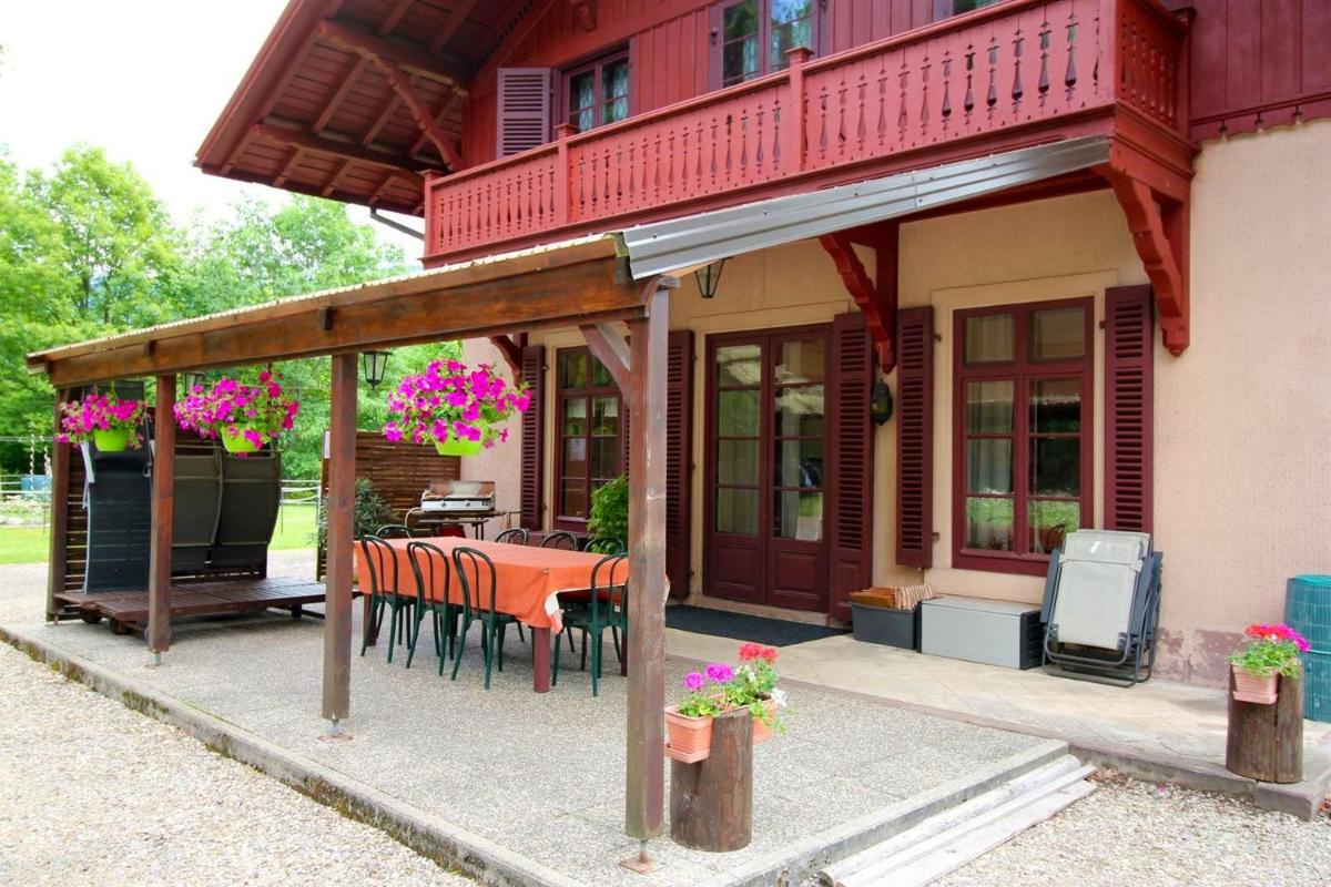Maison de charme avec jardin à Mitzach, vue sur montagne - Housity