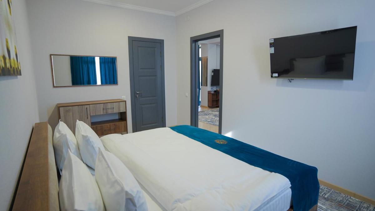 Almalyk Plaza Hotel - Hizvo