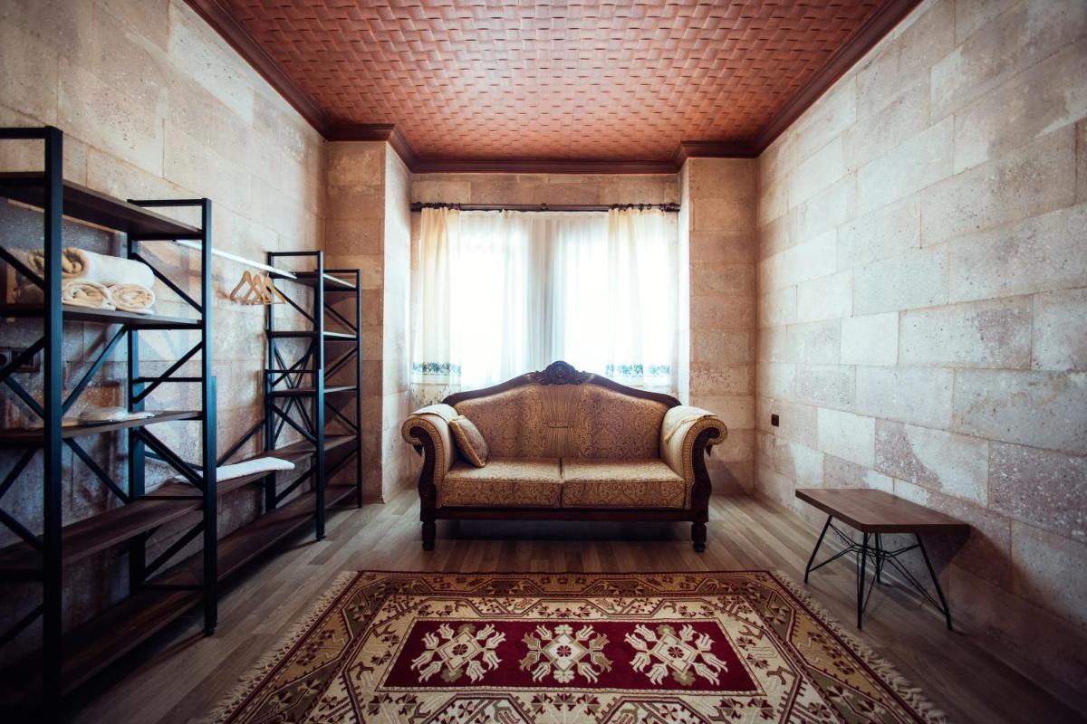 Azalea Terrace - Housity