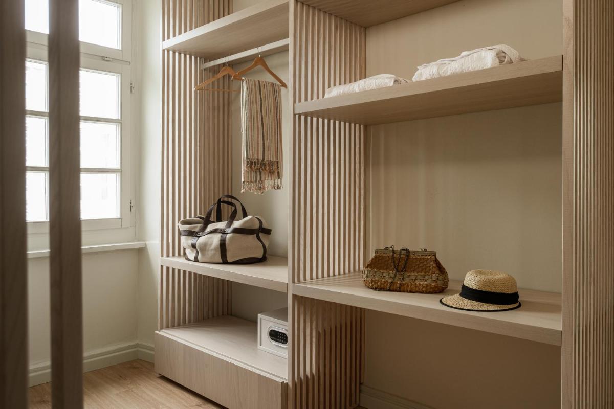 SYROS SOUL LUXURY SUITES - Housity