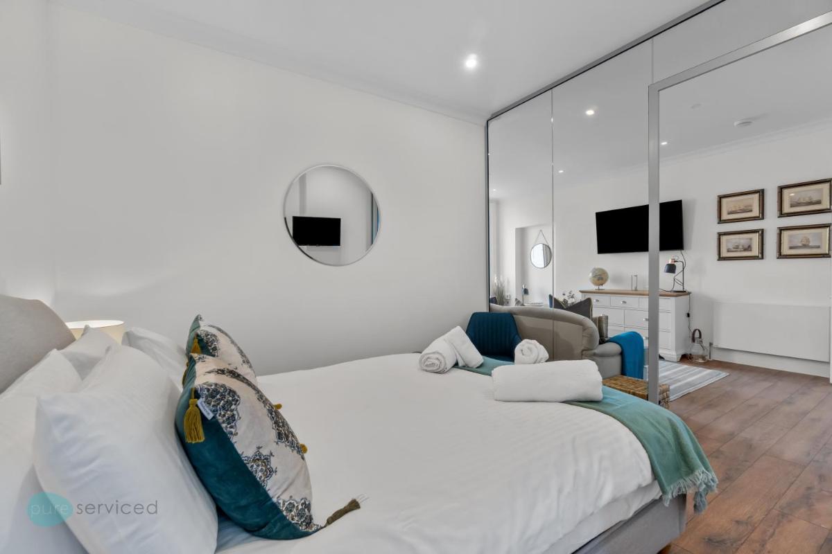 1 Bed- Frobisher By Pureserviced - Housity