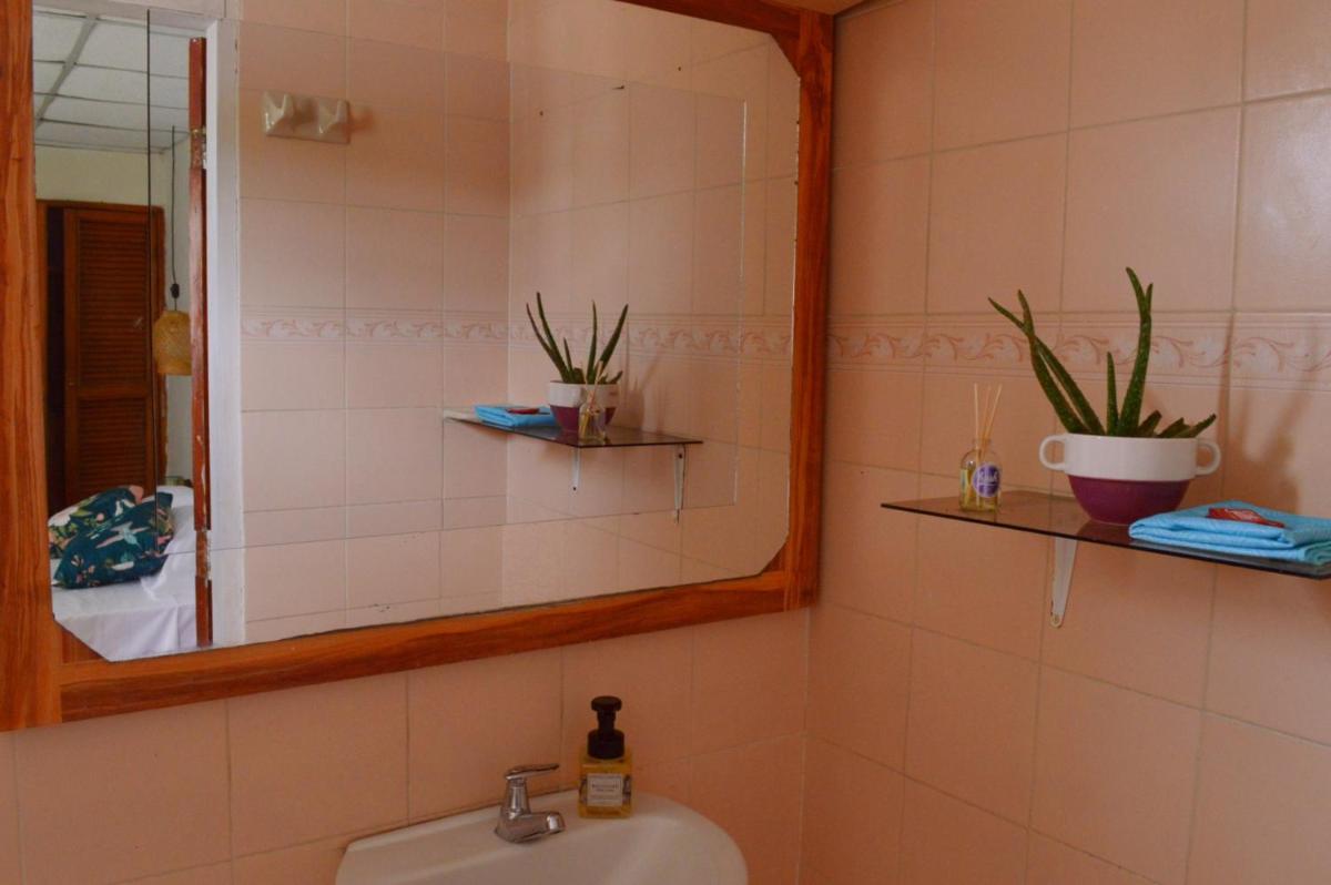 Casa Flor de Liz, habitaciones privadas - Housity
