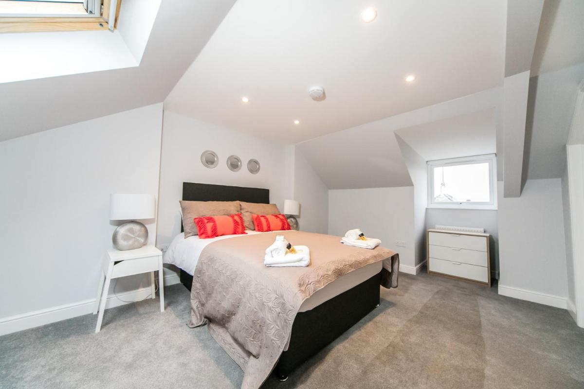 14 Helena House One Bedroom Apartment - Housity