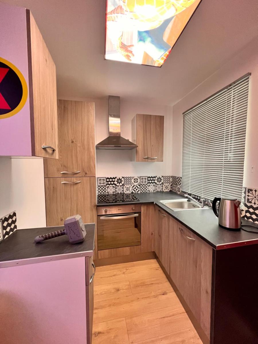Le Marvel - AVENGERS - Housity