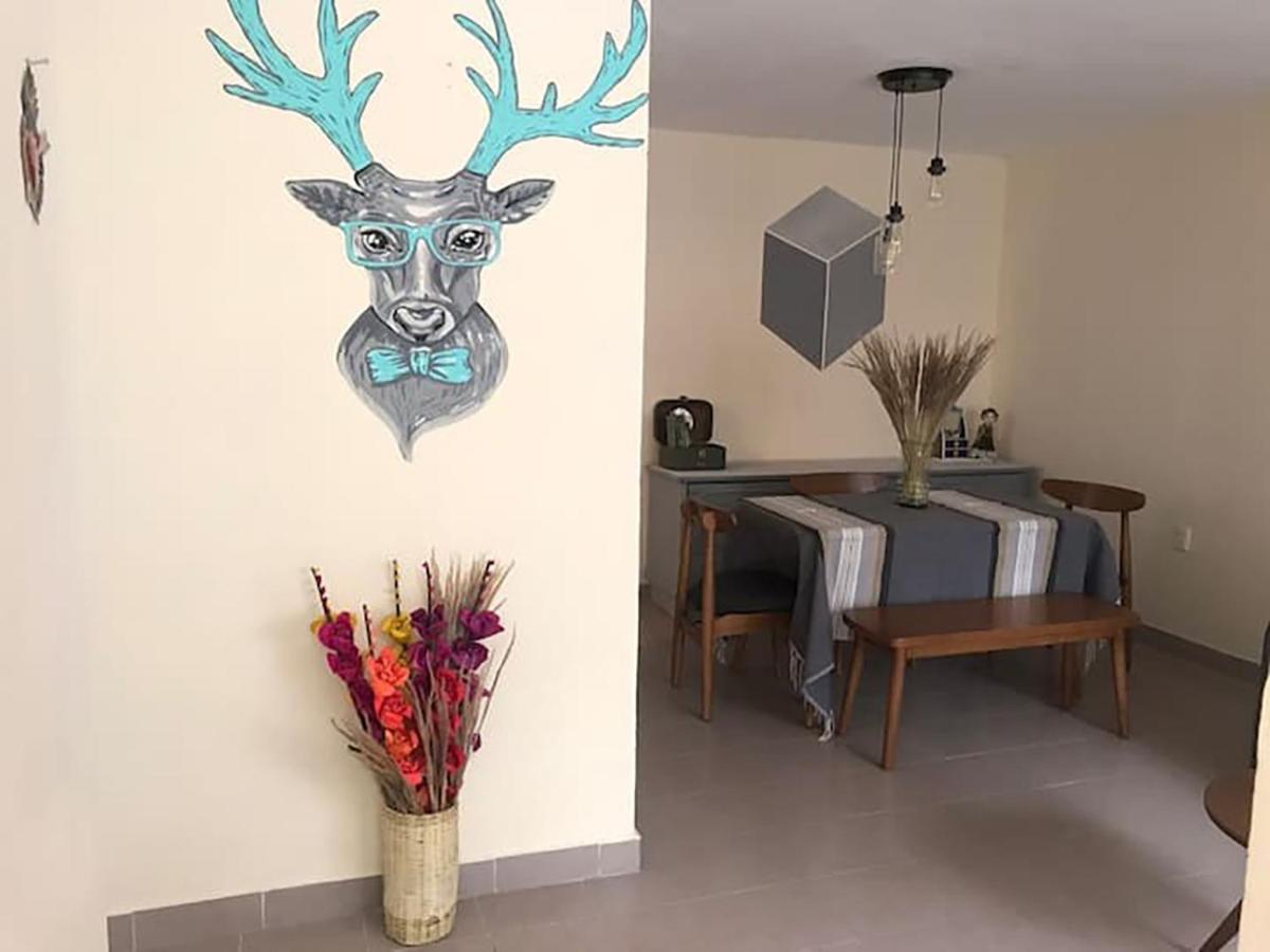 Casa cómoda con patio a 4 cuadras de la catedral. - Housity