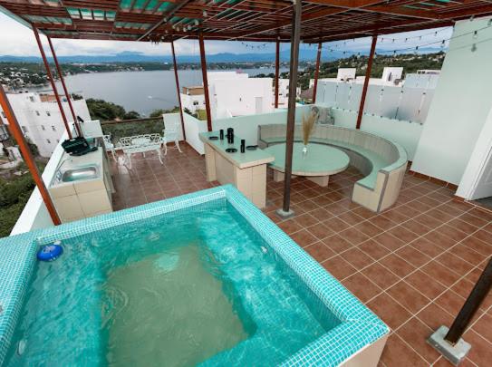 Suitetrails - Departamento con Roof Garden en Tequesquitengo