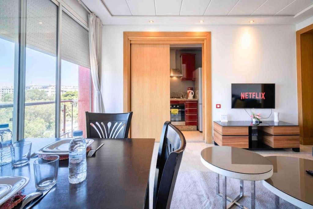 Racine bd anfa Appart style tokyo near twin center - Housity