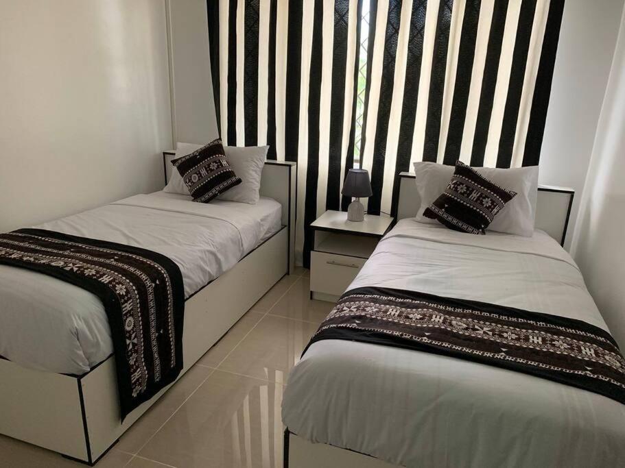 Bula Holiday Inn - Housity