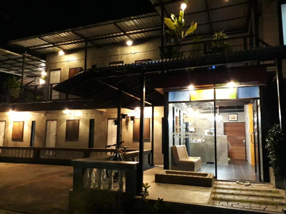 บ้านฉัน (ฺBaan Chan) - Housity