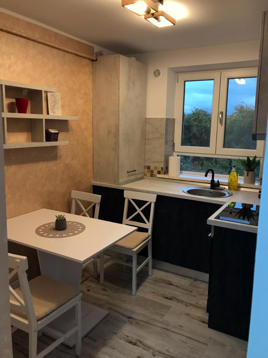 Homely Apartment - Housity