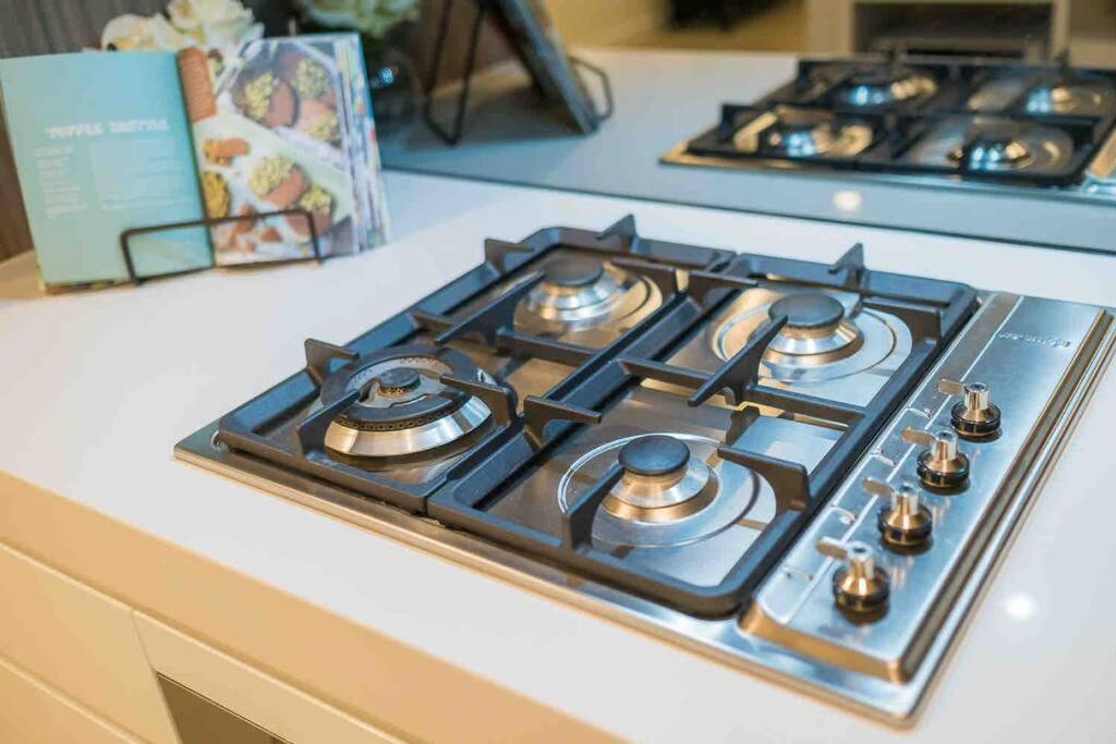 Suitetrails - Luxury 3 Bedroom Apartment in Ryde