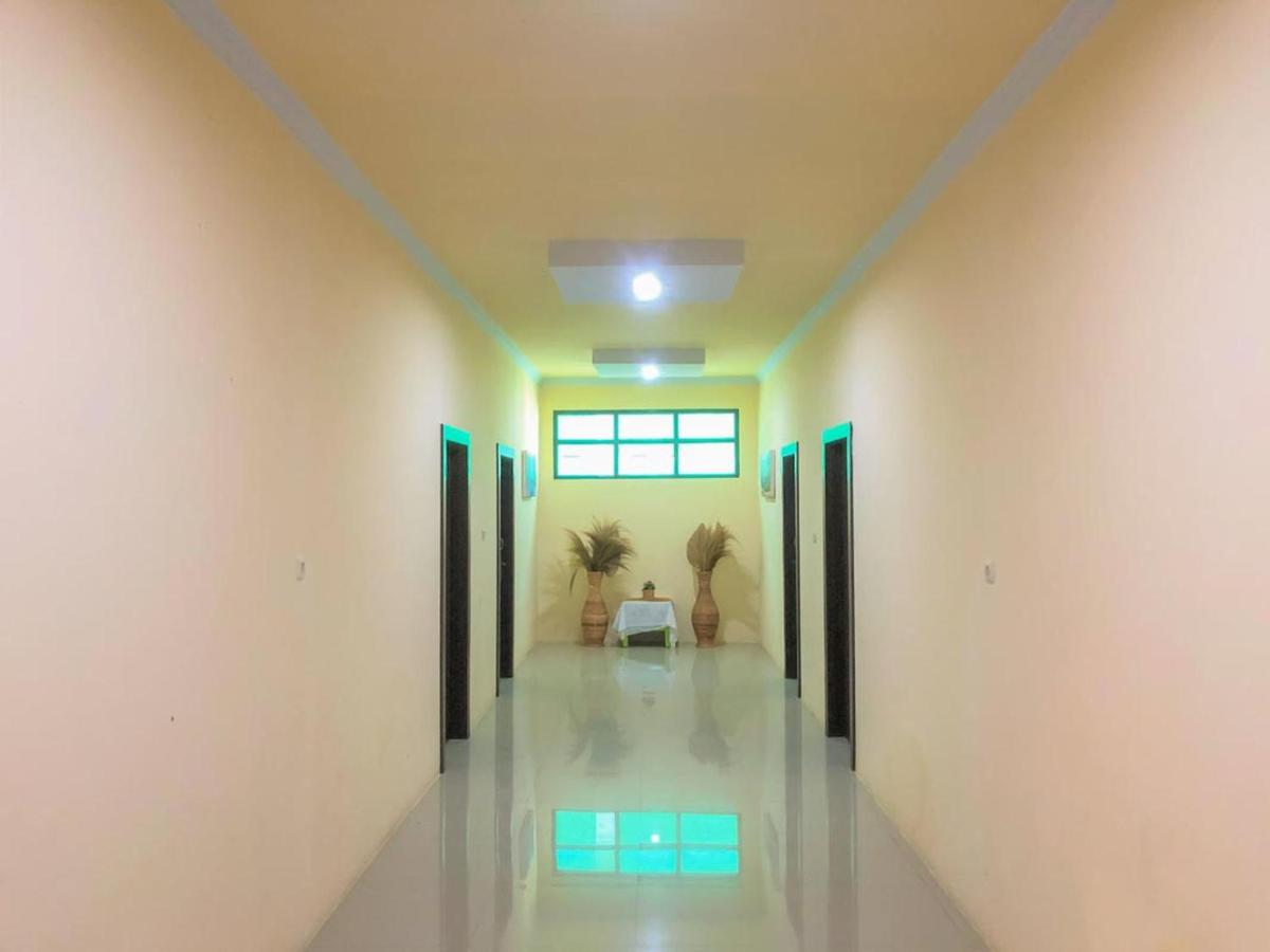 Edotel SMKN 2 Pinrang Mitra RedDoorz - Housity