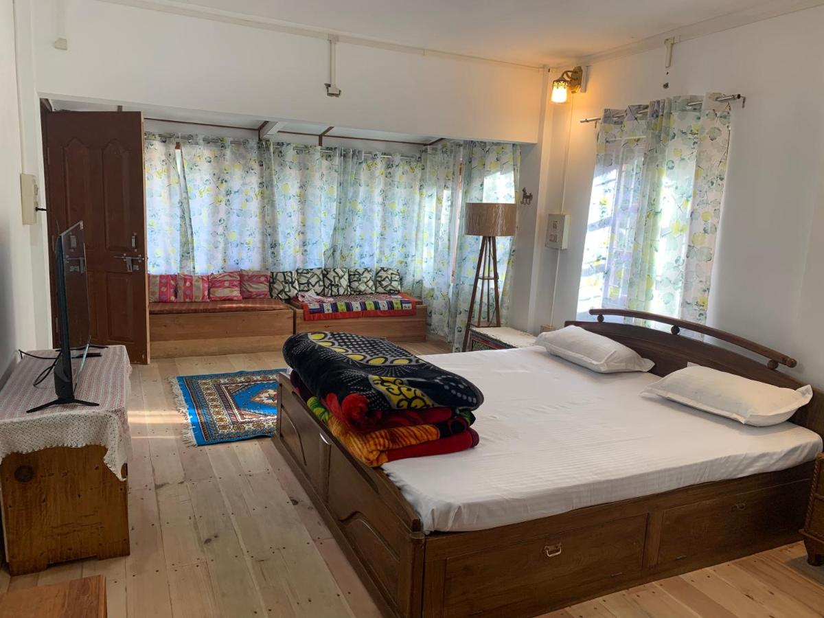 Dorjeehomestay - Housity
