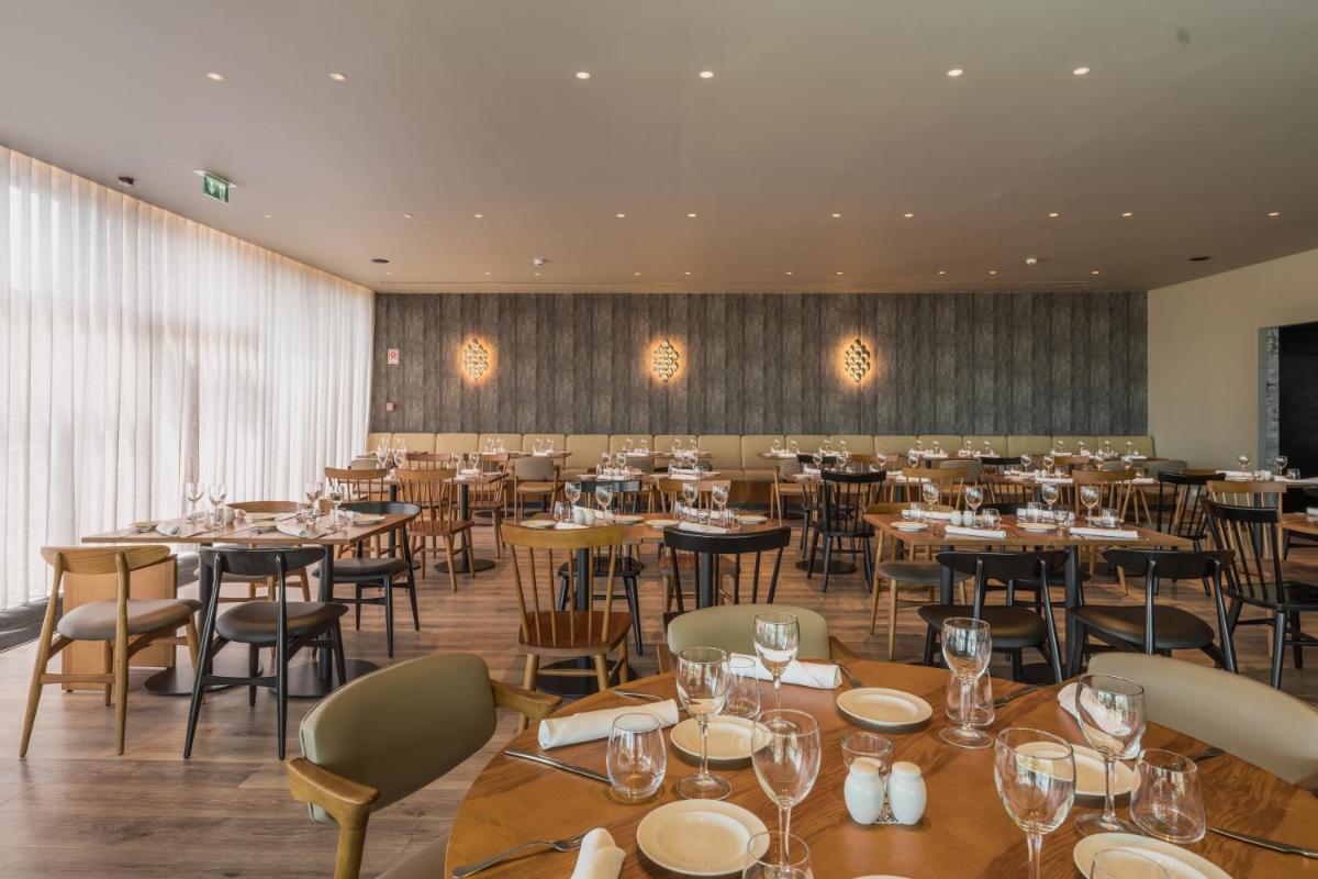 Um restaurante ou outro lugar para comer em The Lince Azores