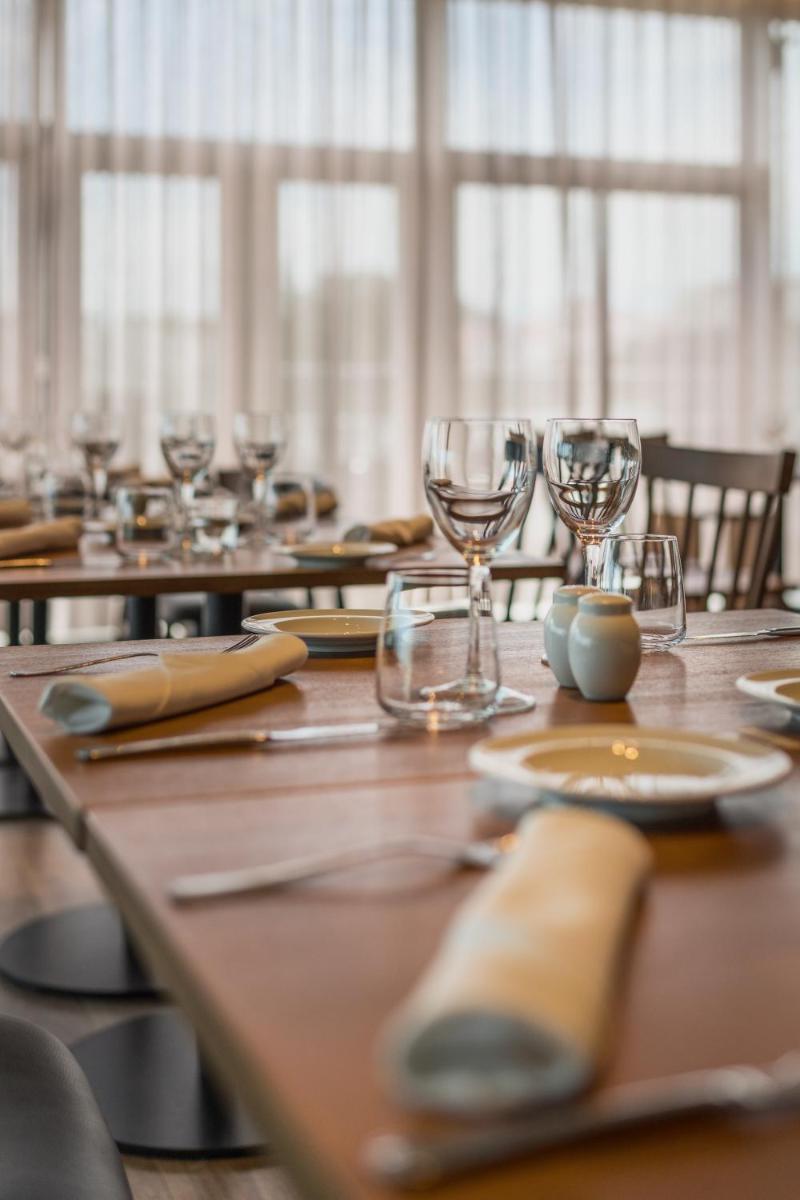 Um restaurante ou outro lugar para comer em The Lince Azores
