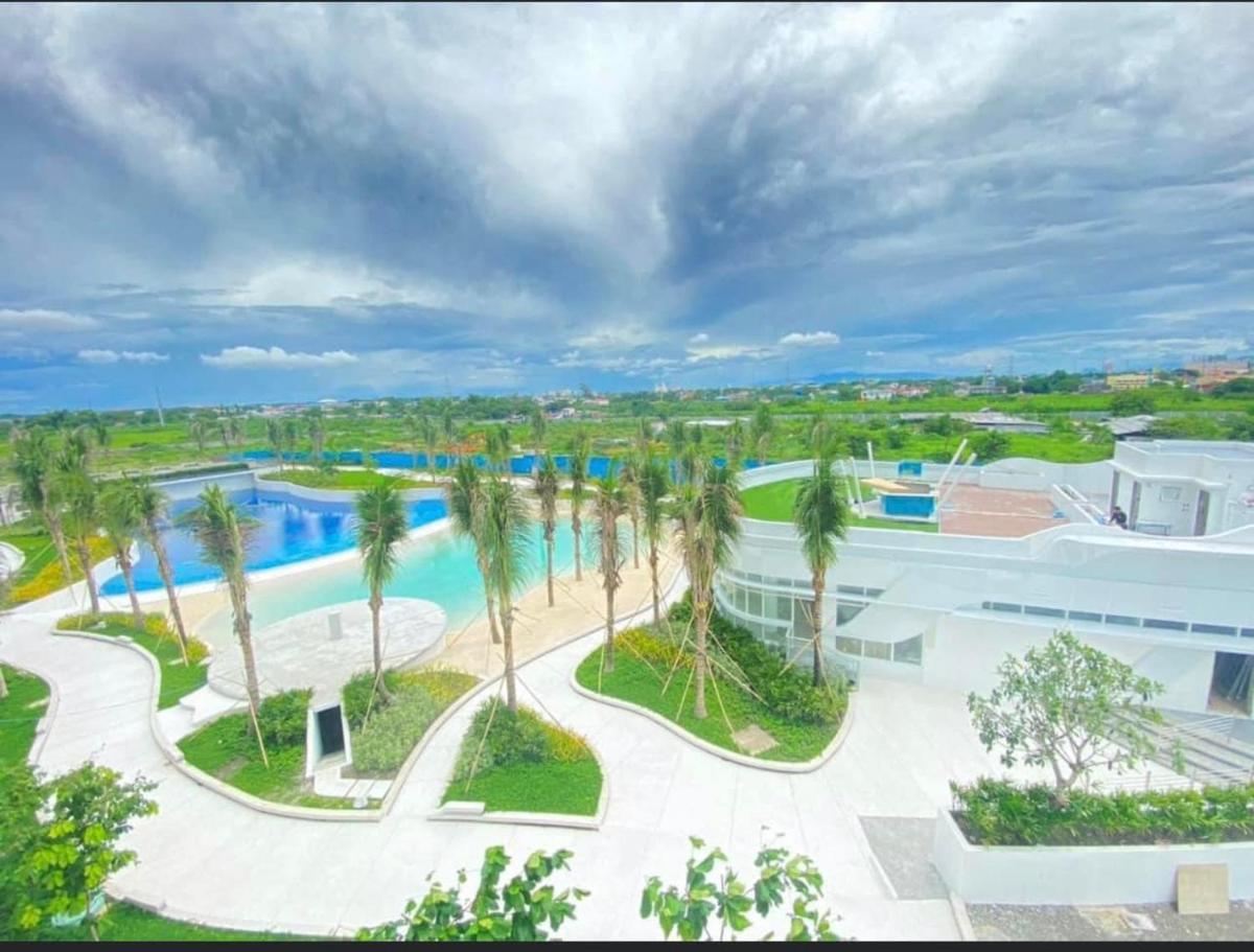 Noah's Nest Staycation at Azure North San Fernando Pampanga - Housity