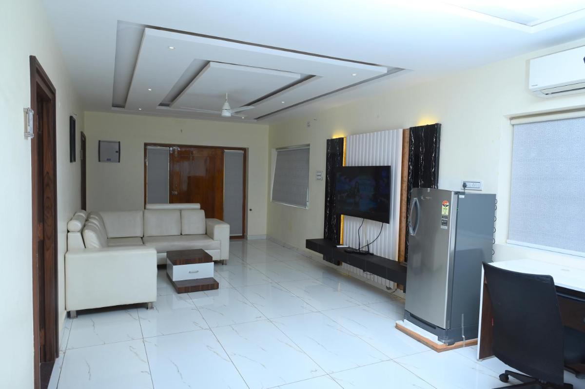 The Butterfly Luxury Serviced Apartments - Housity