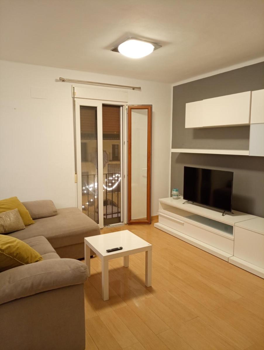 El piset de la font - Housity