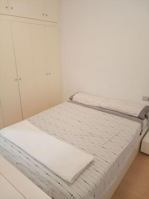 El piset de la font - Housity